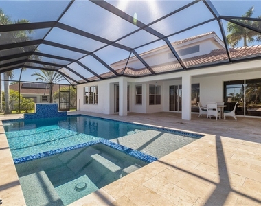 3101 Sw 26th Place - Photo Thumbnail 10