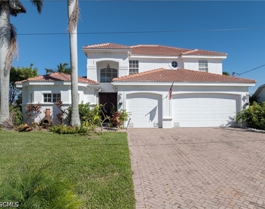 3101 Sw 26th Place - Photo Thumbnail 8