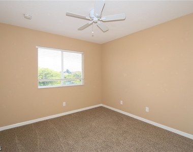 17007 Tremont Street - Photo Thumbnail 14