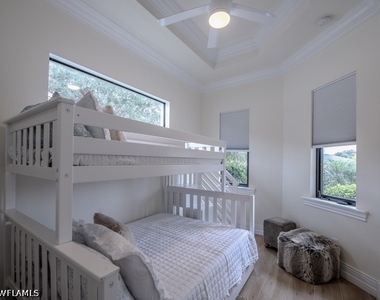 631 100th Avenue N - Photo Thumbnail 16