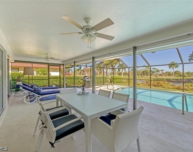 239 Torrey Pines Point - Photo Thumbnail 6