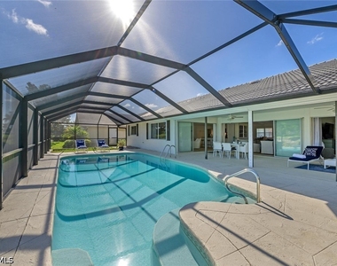 239 Torrey Pines Point - Photo Thumbnail 5