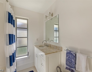 239 Torrey Pines Point - Photo Thumbnail 30