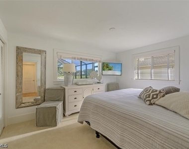 239 Torrey Pines Point - Photo Thumbnail 31