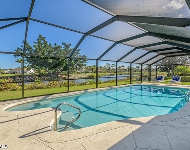 239 Torrey Pines Point - Photo Thumbnail 4