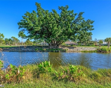 239 Torrey Pines Point - Photo Thumbnail 1