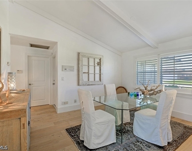 239 Torrey Pines Point - Photo Thumbnail 15