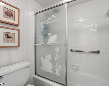 1086 Forest Lakes Drive - Photo Thumbnail 25