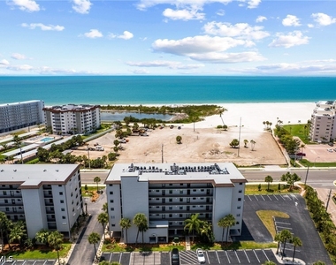 6897 Estero Blvd - Photo Thumbnail 18