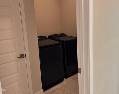 607 Clearwater Avenue - Photo Thumbnail 28