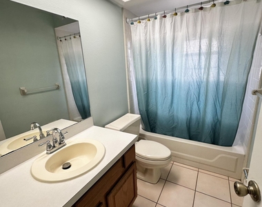 2544 Park Place Boulevard - Photo Thumbnail 11