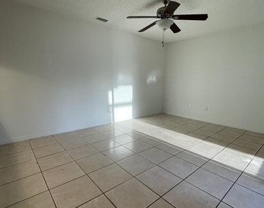 1495 Malibu Circle Ne - Photo Thumbnail 12