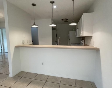 1495 Malibu Circle Ne - Photo Thumbnail 14