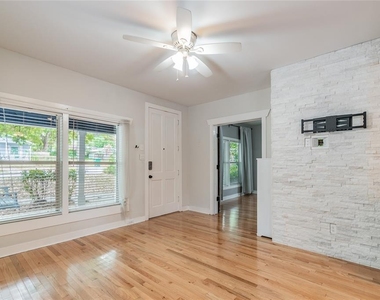 317 W Jean Street - Photo Thumbnail 11