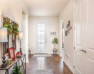 13877 Carlow Park Drive - Photo Thumbnail 2