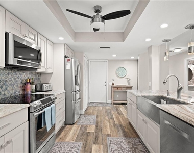 14508 Alejo Court - Photo Thumbnail 20