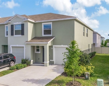 17226 Amber Aspen Way - Photo Thumbnail 1