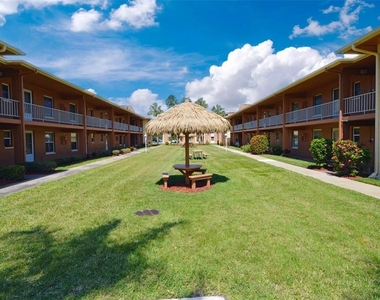 12760 Indian Rocks Road - Photo Thumbnail 2