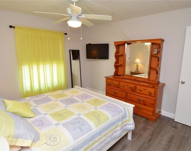 12760 Indian Rocks Road - Photo Thumbnail 24