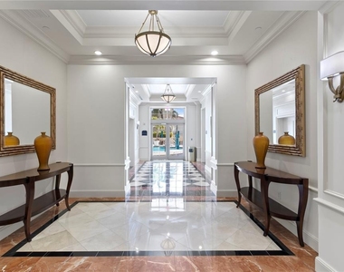 300 Beach Drive Ne - Photo Thumbnail 53