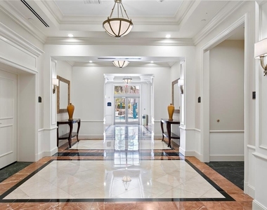 300 Beach Drive Ne - Photo Thumbnail 44