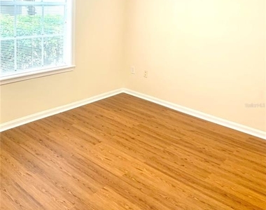 411 Water Street - Photo Thumbnail 27