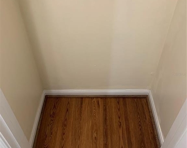 411 Water Street - Photo Thumbnail 33