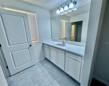 1707 Sanibel Drive - Photo Thumbnail 19