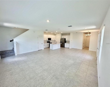 1707 Sanibel Drive - Photo Thumbnail 3