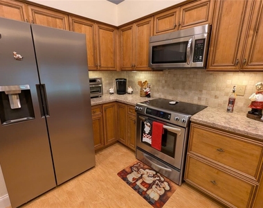 8930 Se 17th Court - Photo Thumbnail 23