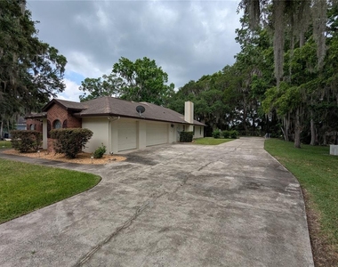 8930 Se 17th Court - Photo Thumbnail 3