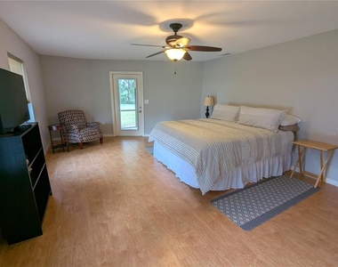8930 Se 17th Court - Photo Thumbnail 14