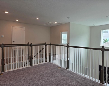 2865 High Pointe Street - Photo Thumbnail 30