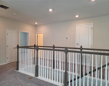 2865 High Pointe Street - Photo Thumbnail 32