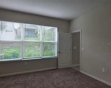 2865 High Pointe Street - Photo Thumbnail 18