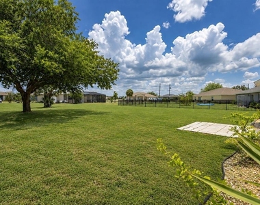 25324 Lychee Court - Photo Thumbnail 8