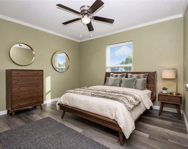 25324 Lychee Court - Photo Thumbnail 4