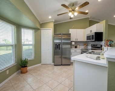 25324 Lychee Court - Photo Thumbnail 15