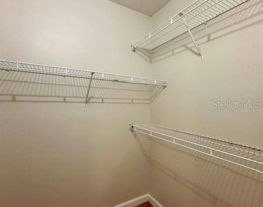 725 Crest Pines Drive - Photo Thumbnail 12
