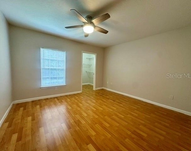 725 Crest Pines Drive - Photo Thumbnail 11