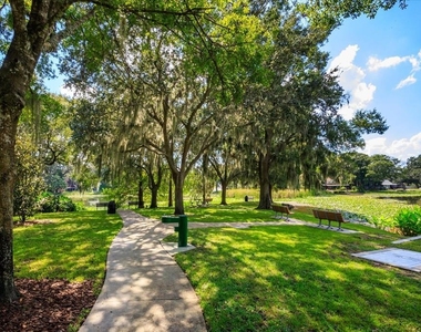 2786 Curry Ford Road - Photo Thumbnail 10