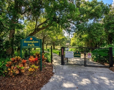 2786 Curry Ford Road - Photo Thumbnail 9