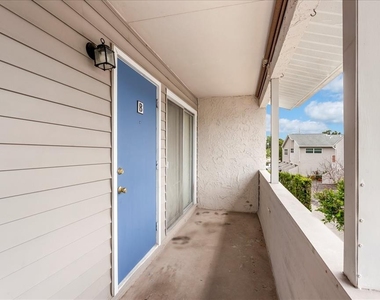 2786 Curry Ford Road - Photo Thumbnail 15