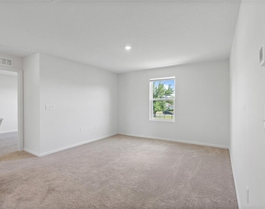 612 Linnet Ct - Photo Thumbnail 15