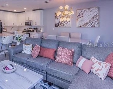 260 Evertree Loop - Photo Thumbnail 6