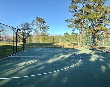 13827 Fairway Island Drive - Photo Thumbnail 29