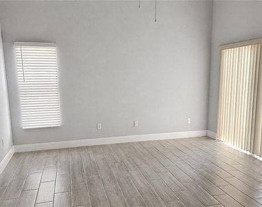 2741 Bellewater Place - Photo Thumbnail 9