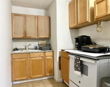 607 N Forrest Avenue - Photo Thumbnail 3