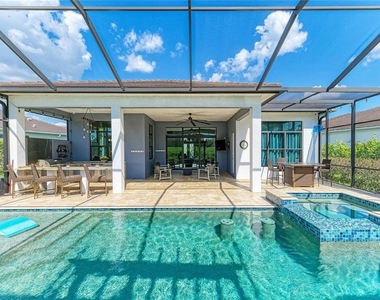 8969 Bernini Place - Photo Thumbnail 38