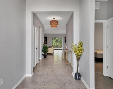 17605 Cantarina Cove - Photo Thumbnail 4